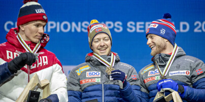 Bolsjunov tok tak i Sundby og ropte: - Skjerp deg